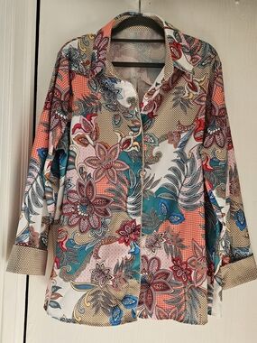 Cherry Betty Vibrant Floral Button-Up Shirt - Tan/Coral/Teal Paisley